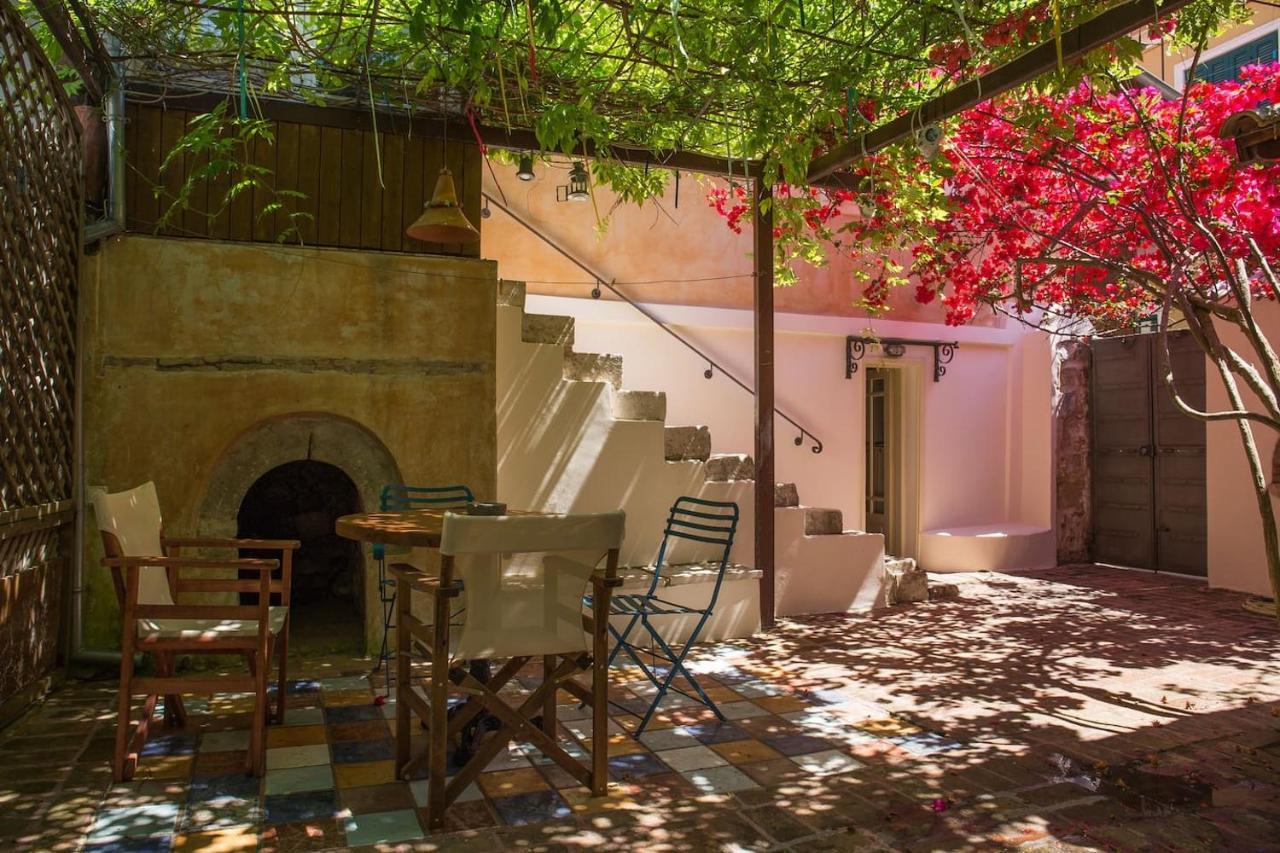 Lefkada Town Traditional House / Cozy Yard Eksteriør bilde