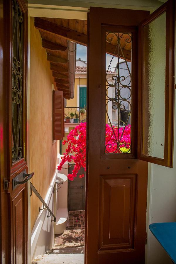 Lefkada Town Traditional House / Cozy Yard Eksteriør bilde